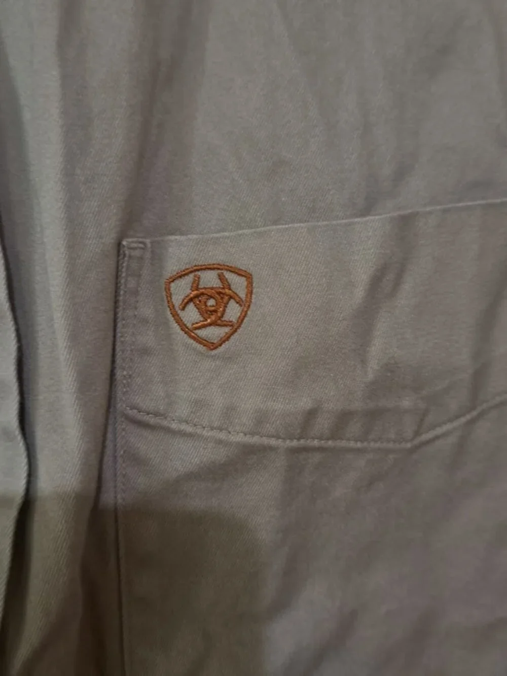 Ariat Mens Medium Button down shirt Work shirt brown khaki - Picture 2 of 6